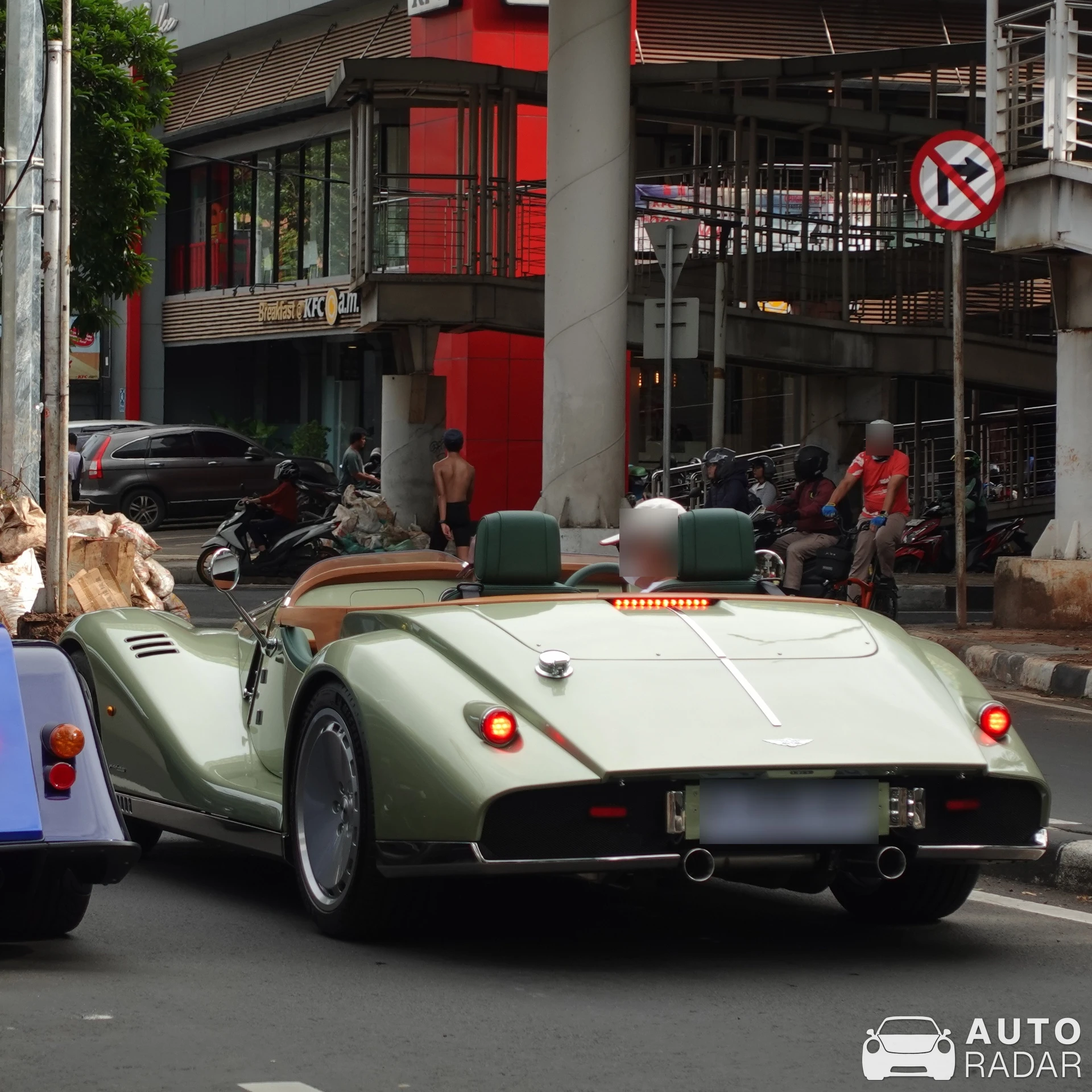 Morgan Midsummer spotted in Jakarta