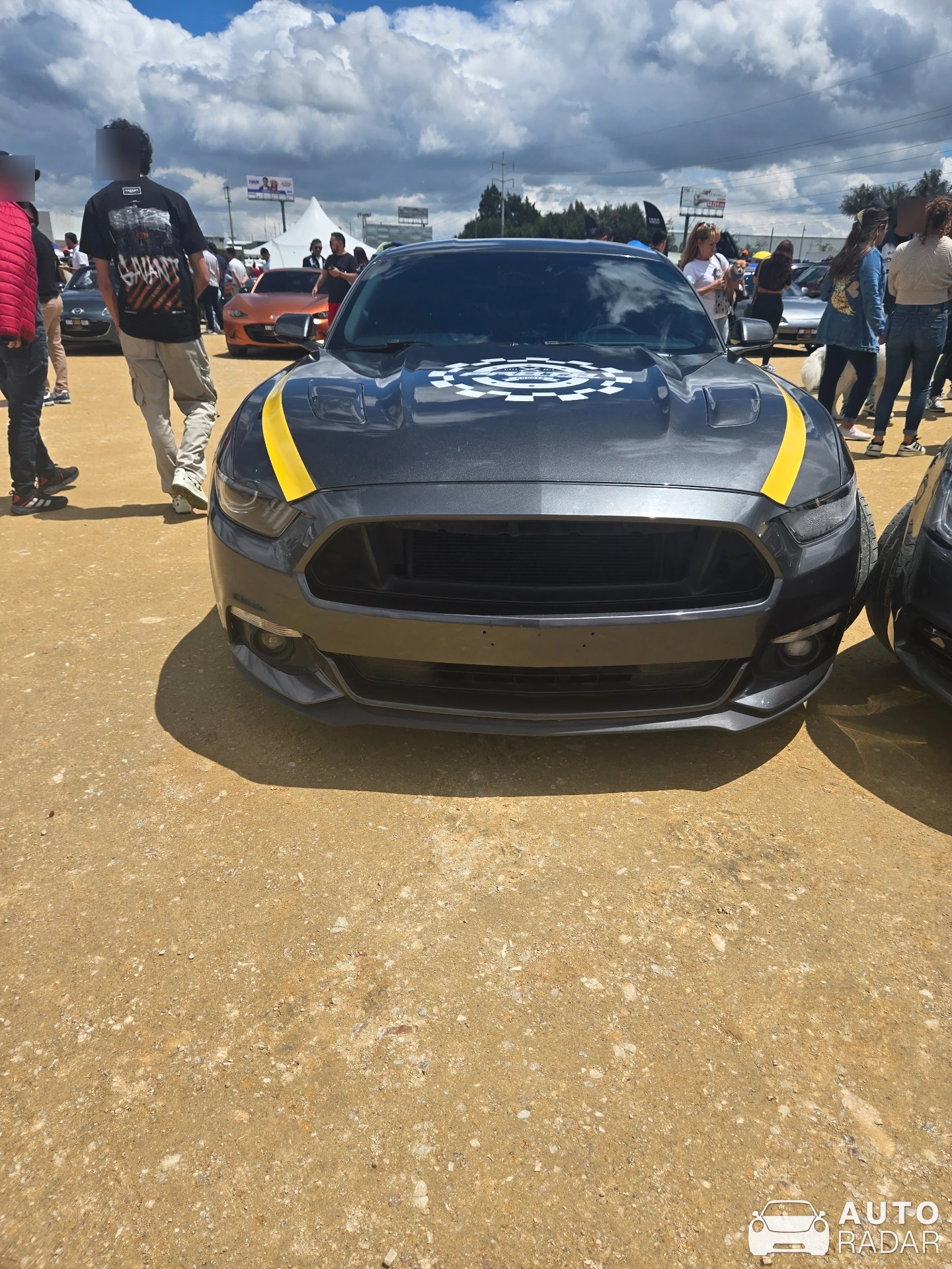 Ford Mustang GT spotted in Chía