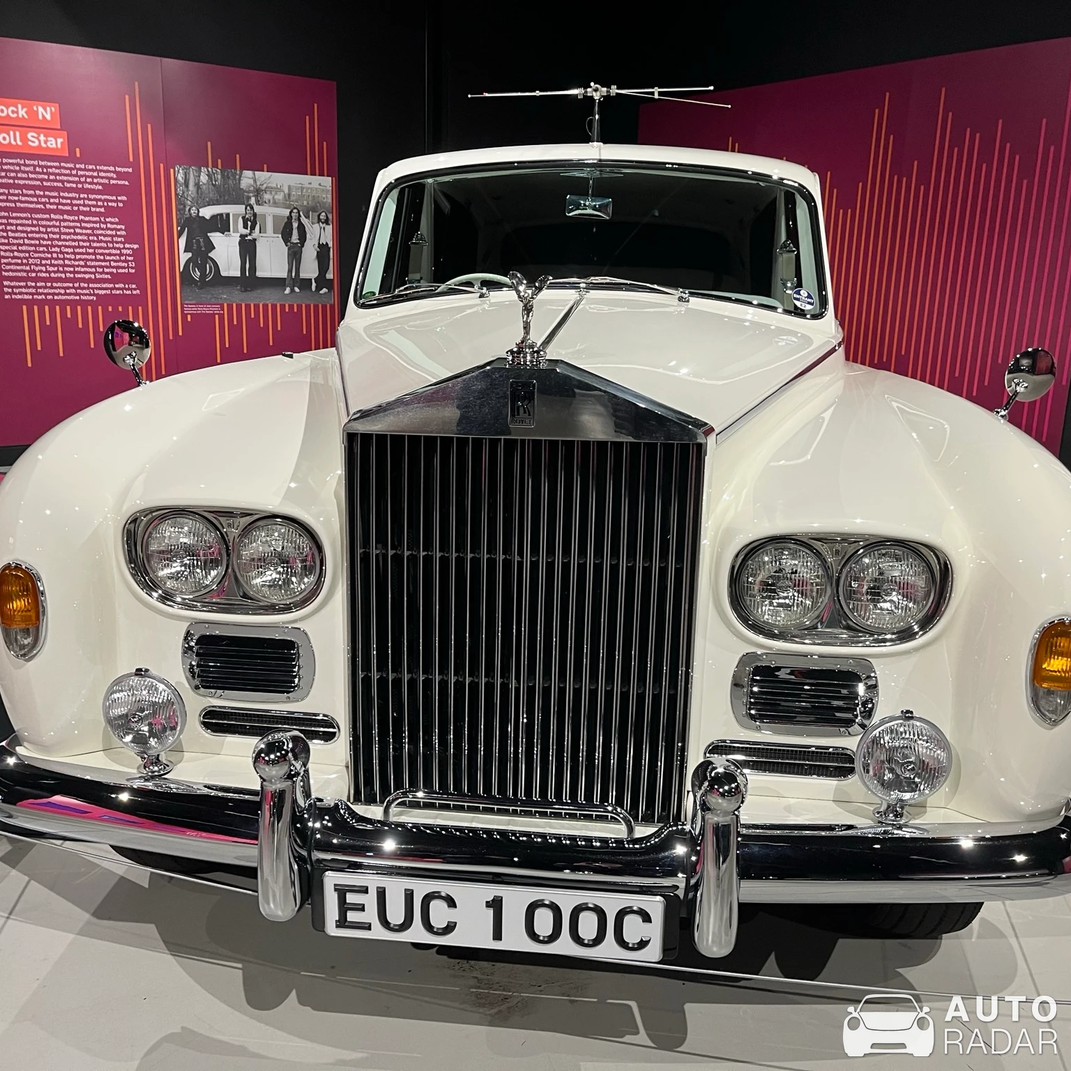 Rolls-Royce Phantom VII Silver spotted in Marston Moretaine