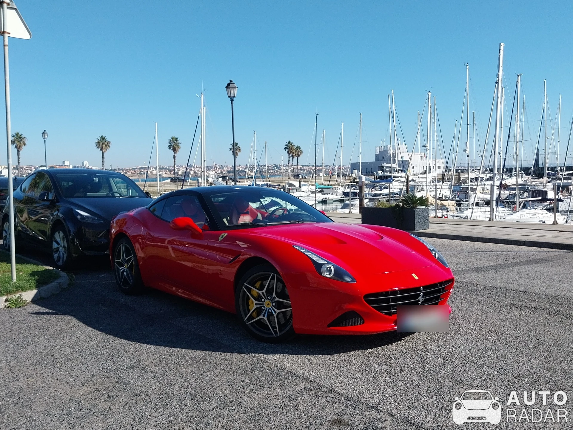 Ferrari California T spotted in Cascais, Portugal