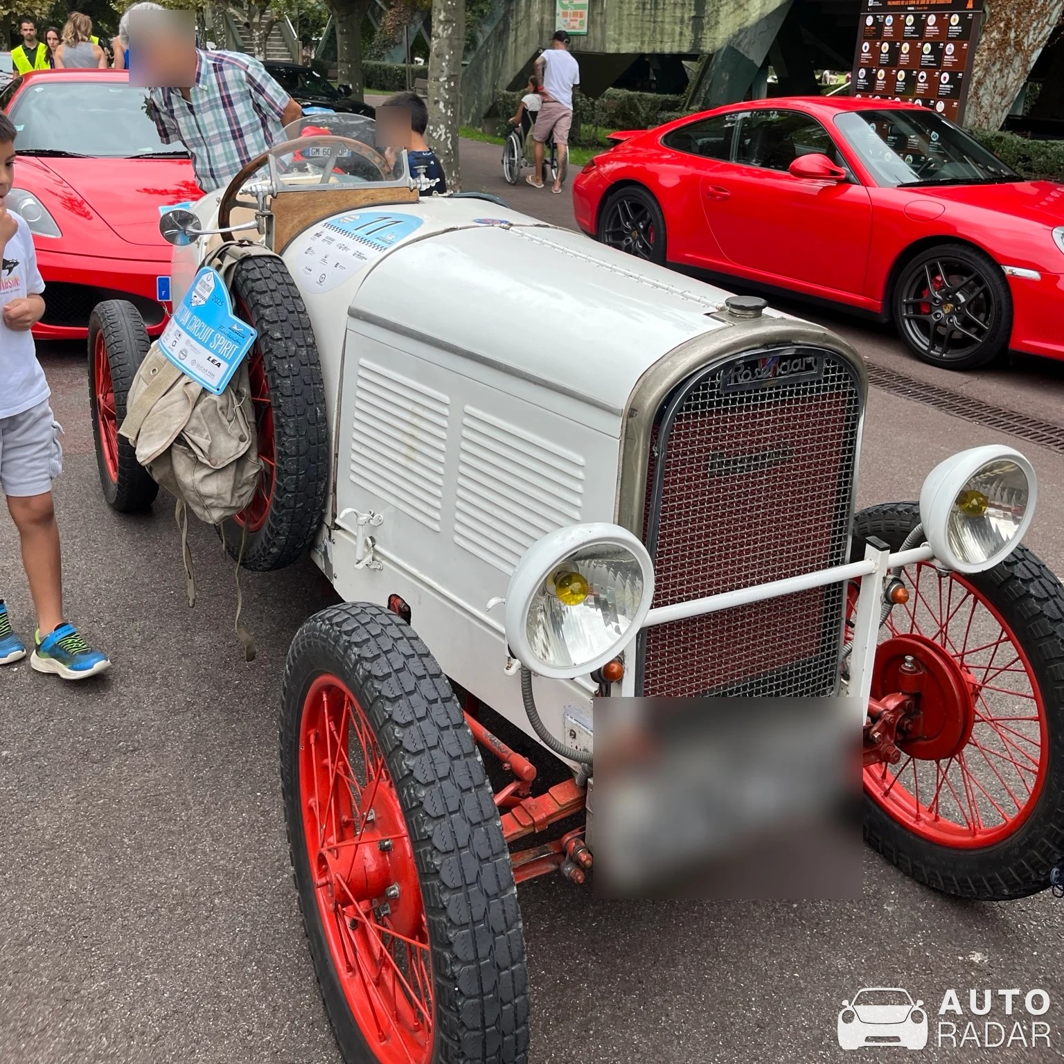Riley Nine spotted in Zubieta, España