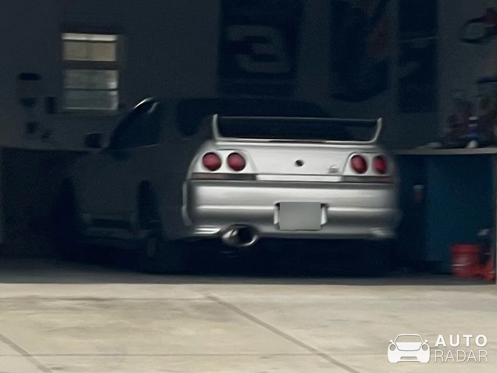 Nissan Skyline R32 GT-R V-Spec spotted in Torrance