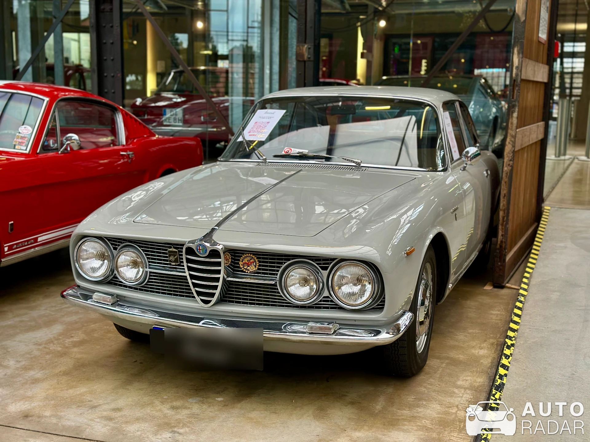 Alfa Romeo 2600 Sprint spotted in Düsseldorf
