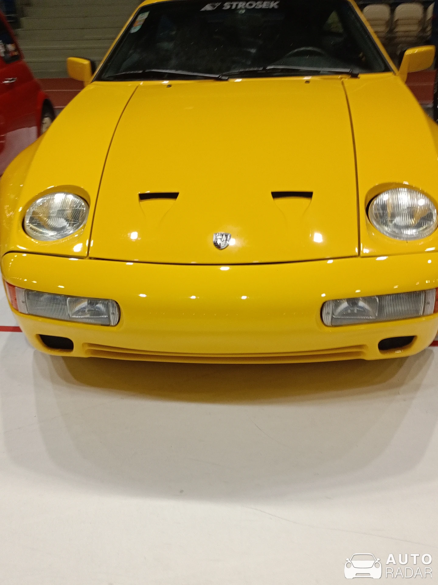 Porsche 928 Strosek Version III spotted in Tomaszów Mazowiecki