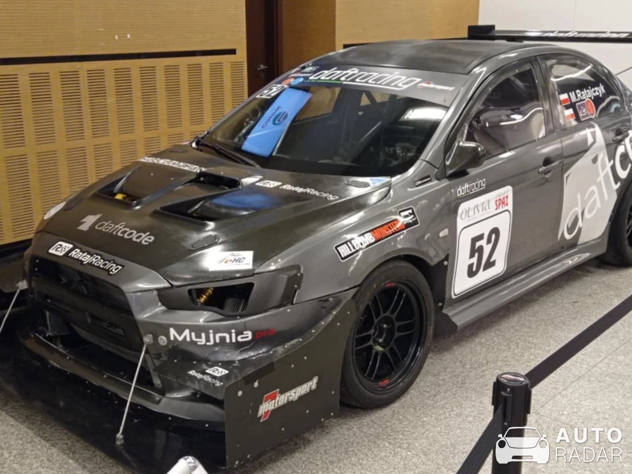 Mitsubishi Lancer Evolution X Time Attack spotted in Warszawa