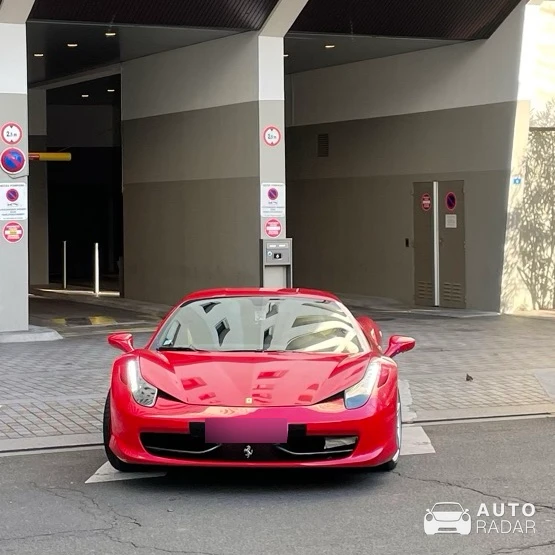 Ferrari 458 Italia spotted in Levallois-Perret, France