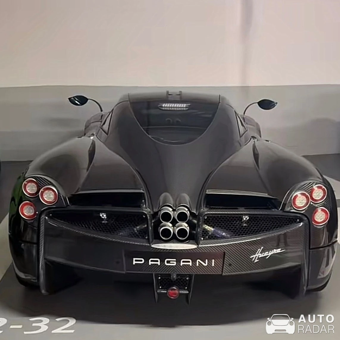 Pagani Huayra Carbon Edition spotted in Monaco