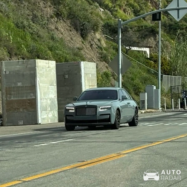 Rolls-Royce Ghost Black Badge 2021 spotted in Malibu, United States