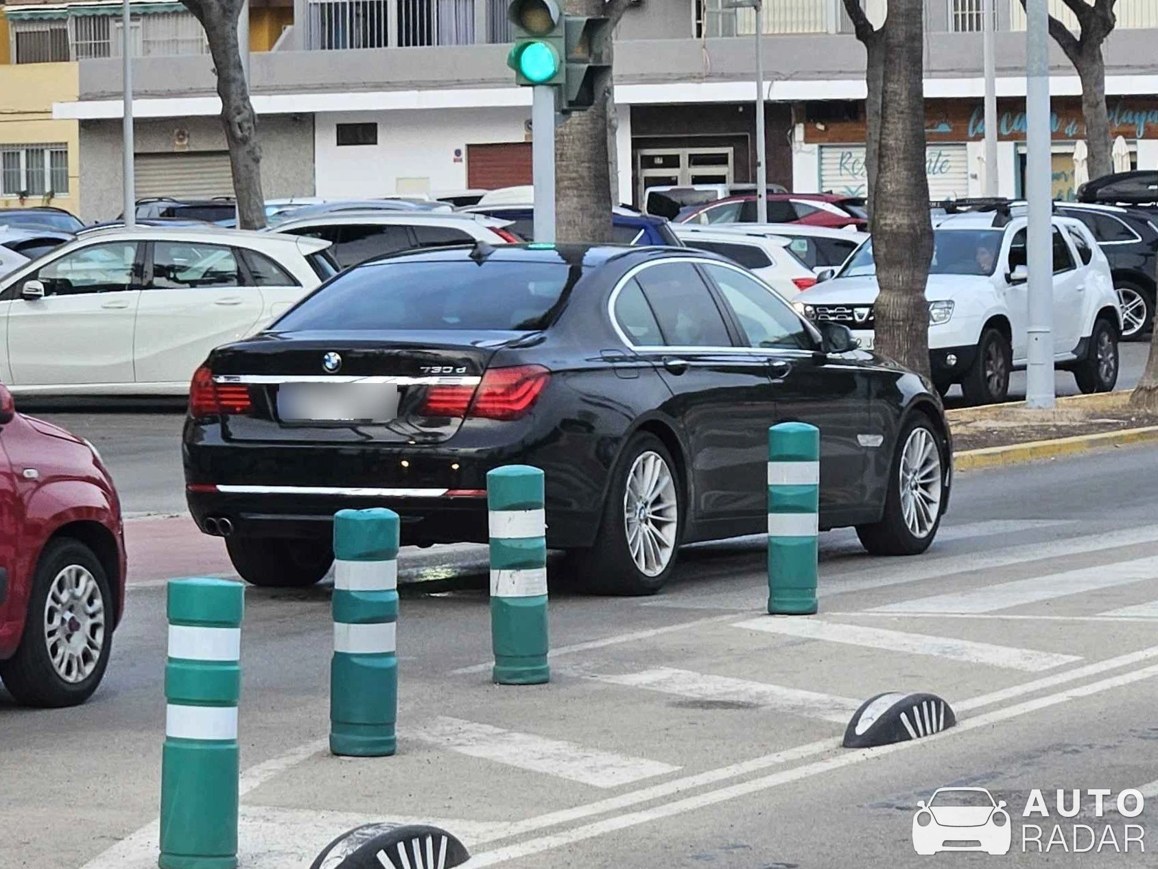 BMW 7 Series F01 spotted in Cullera, Spain