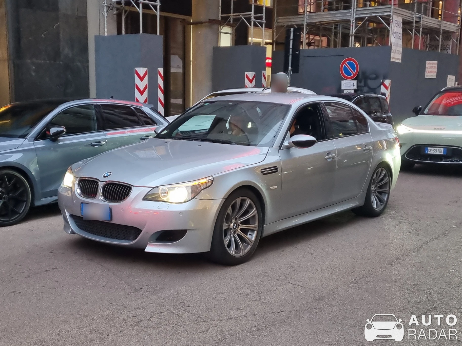 BMW M5 E60 2005 spotted in Milano, Italia