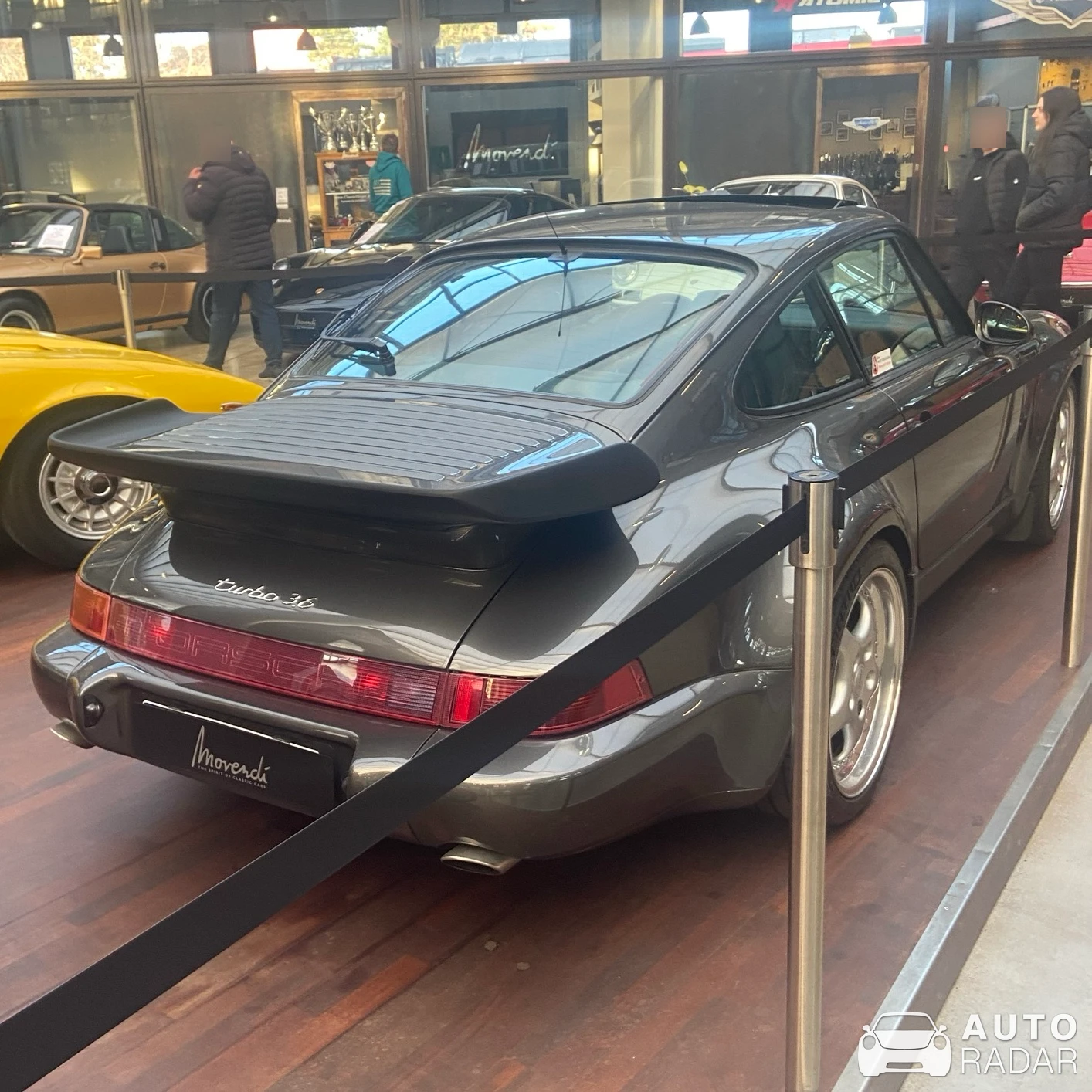 Porsche 911 Turbo 3.6 spotted in Düsseldorf, Deutschland