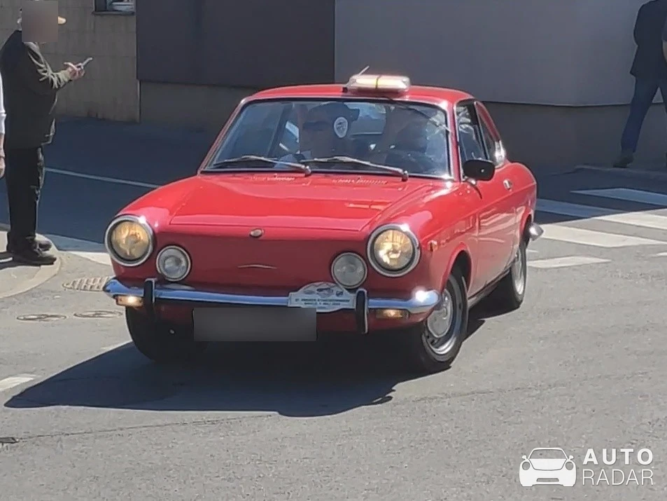 SEAT 850 Sport Coupé spotted in Naklo