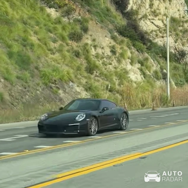 Porsche 991 Carrera MkII spotted in Malibu, United States