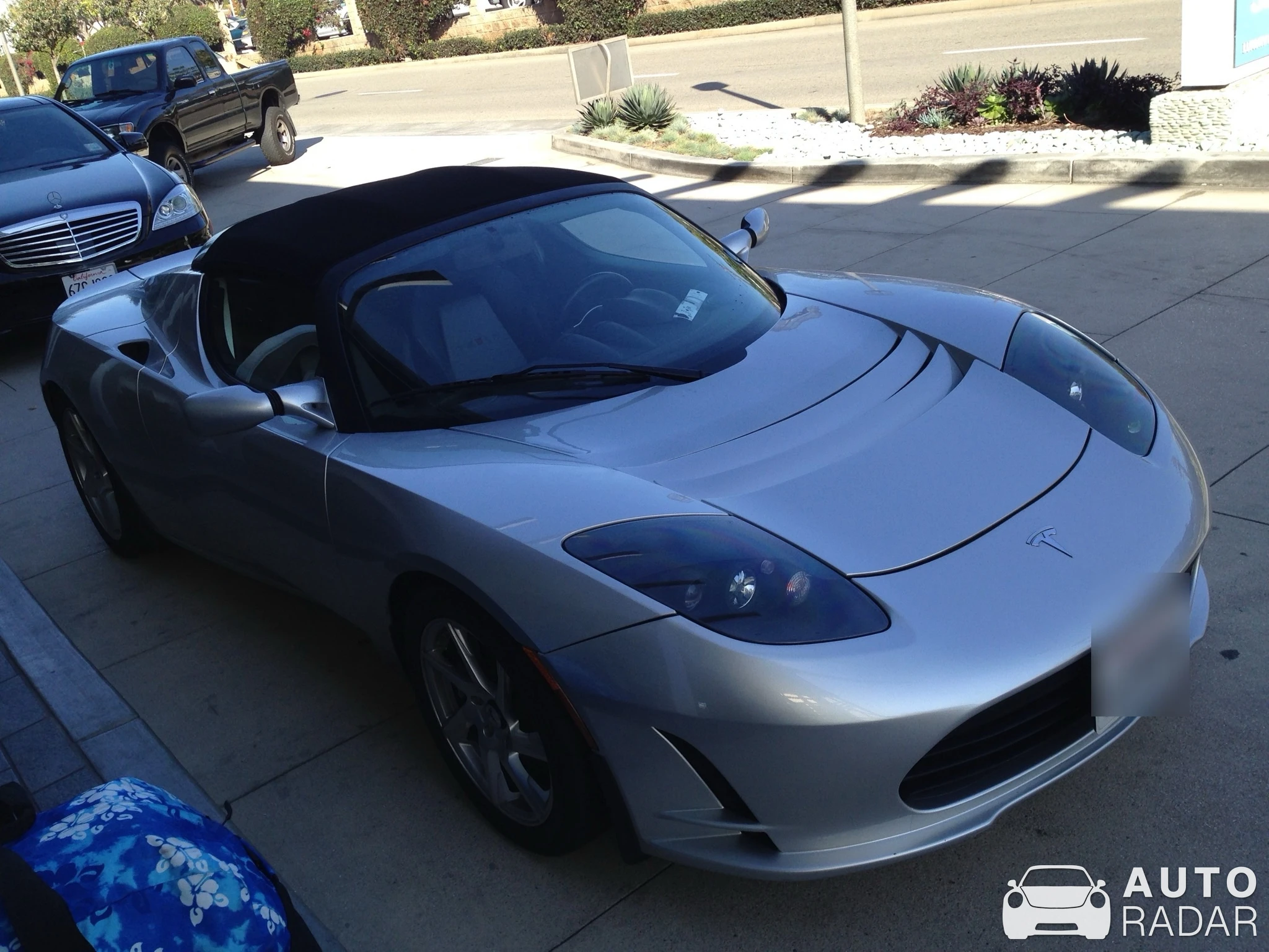 Tesla Roadster 2.5 Sport spotted in Manhattan Beach, United States