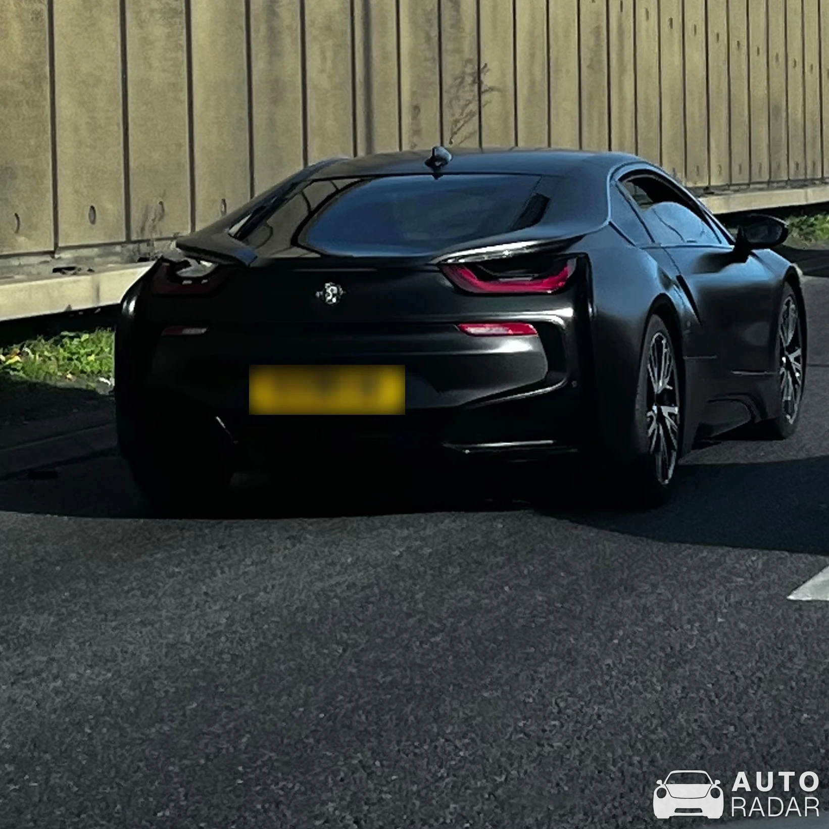 BMW i8 spotted in Perivale, United Kingdom