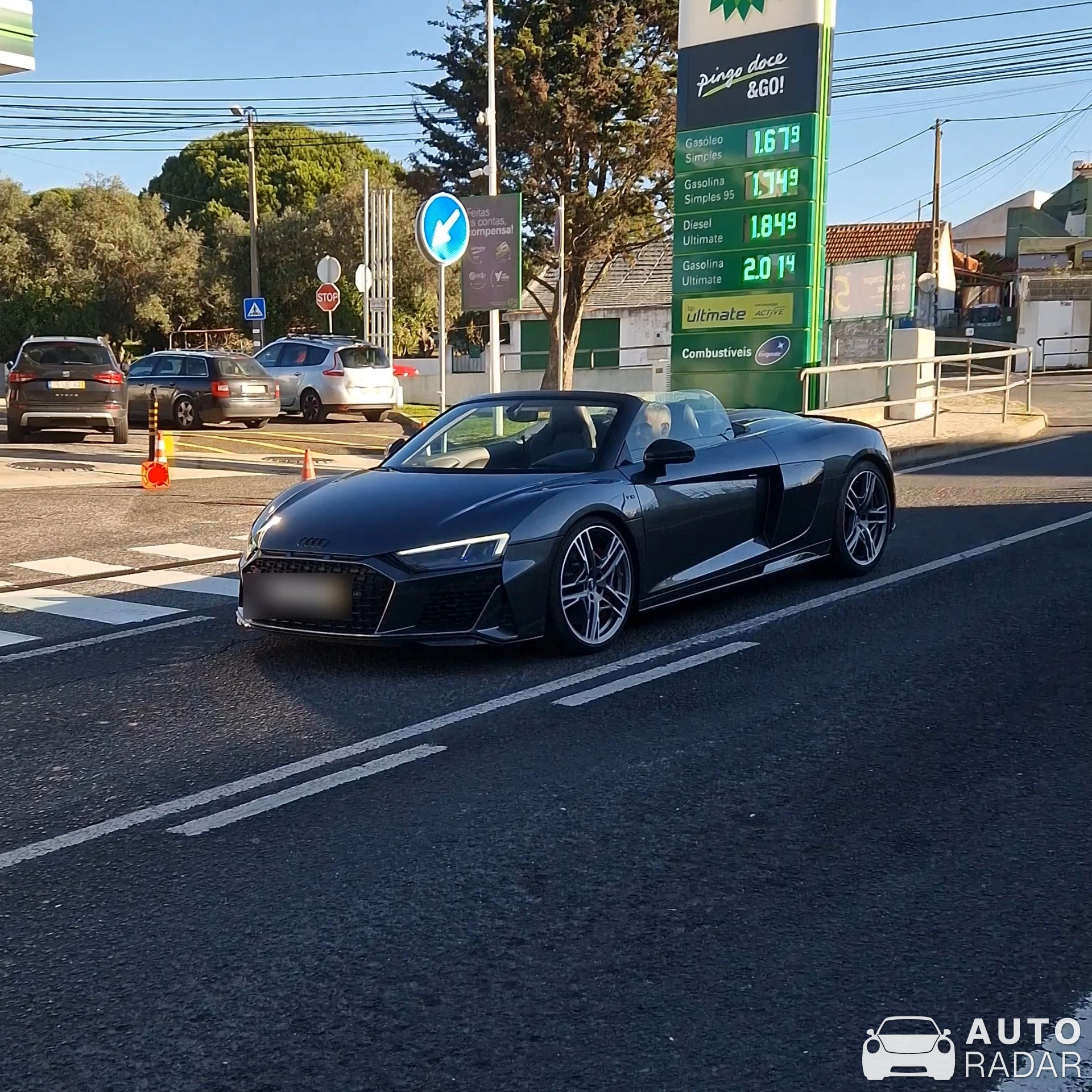 Audi R8 V10 Spyder Performance spotted in Caneças, Portugal