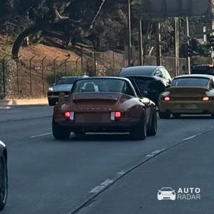 Singer 911 Targa spotted in Los Angeles