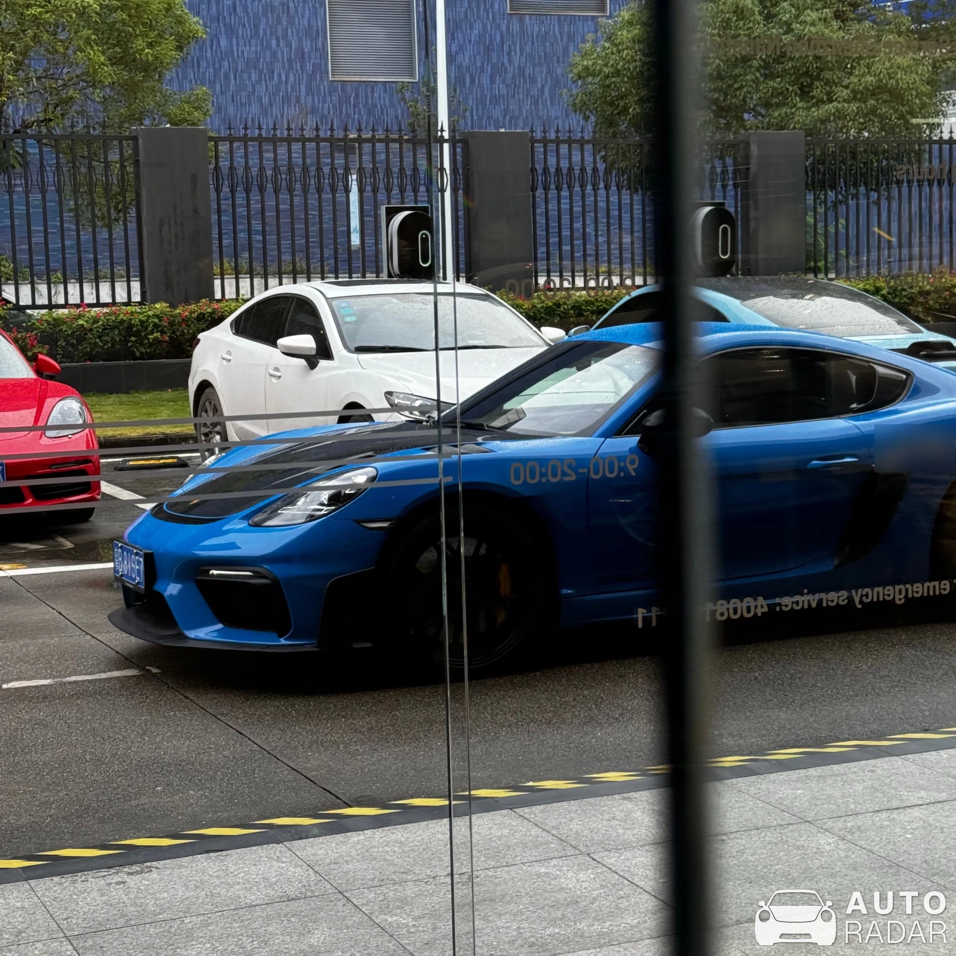 Porsche 718 Cayman GT4 RS spotted in Shen Zhen Shi, China