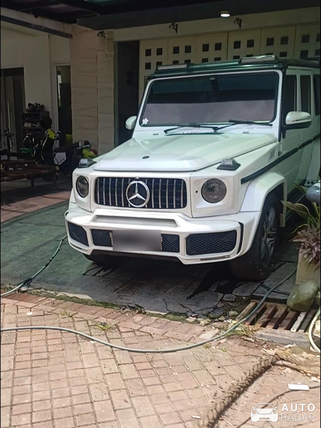 Mercedes-AMG G 63 W463 2018 spotted in Bogor, Indonesia