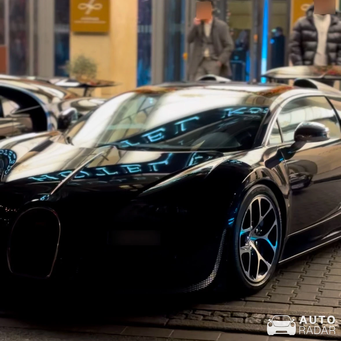 Bugatti Veyron 16.4 spotted in Düsseldorf, Germany
