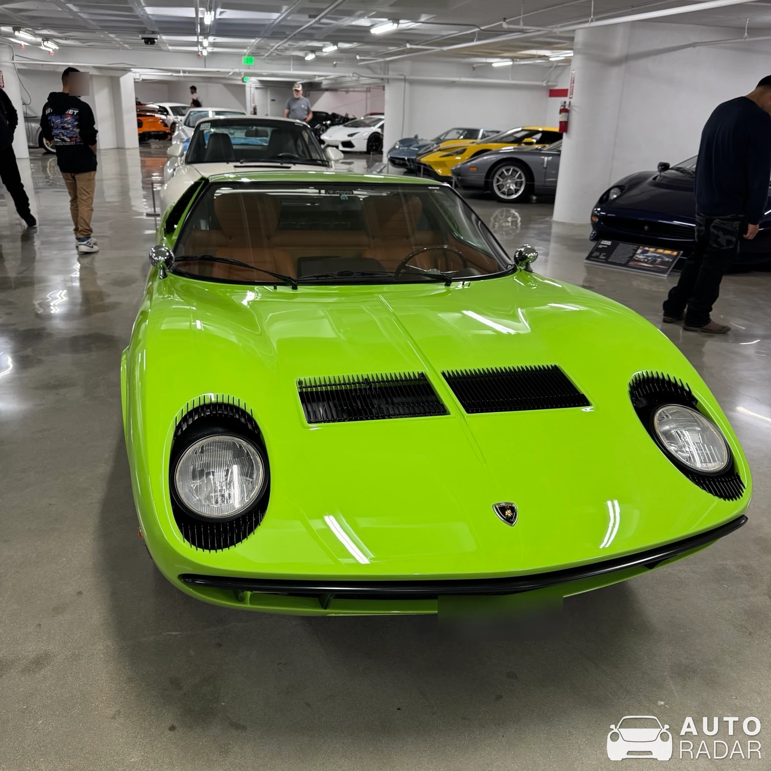 Lamborghini Miura P400 S spotted in Los Angeles, Соединенные Штаты Америки