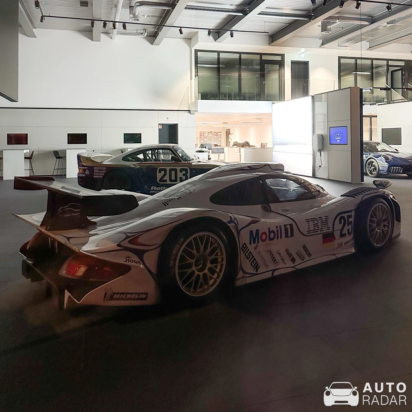 Porsche 996 GT1 spotted in Le Grand-Saconnex