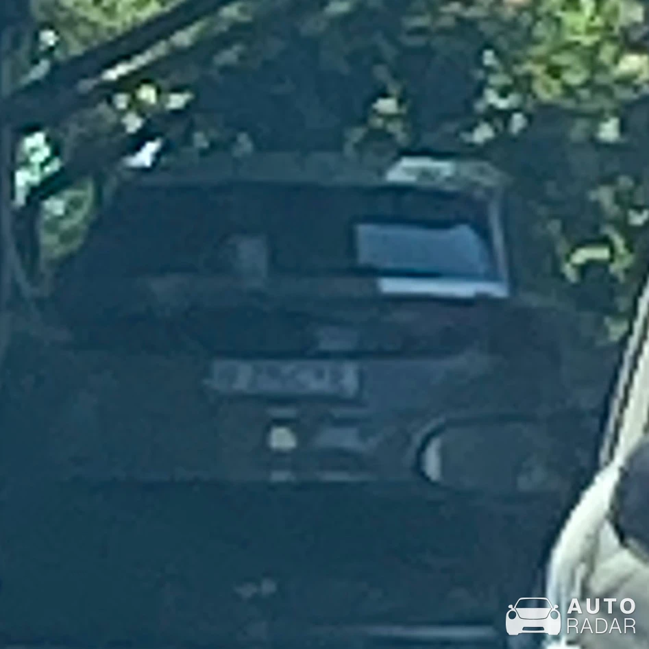 Mercedes-Benz EQS SUV spotted in Popești-Leordeni