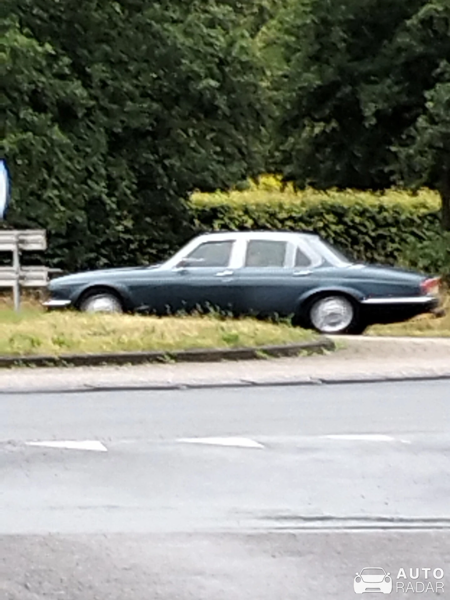 Jaguar XJ spotted in Ruurlo, Netherlands