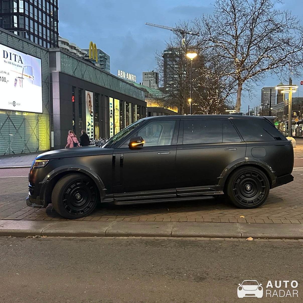Land Rover Urban Range Rover Sport SVR spotted in Rotterdam
