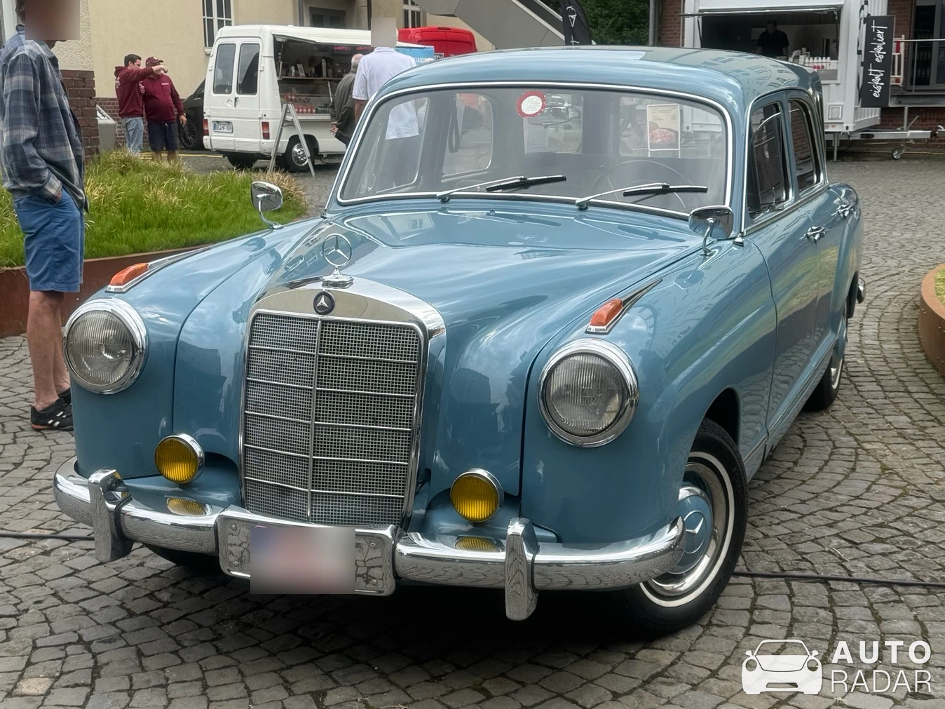 Mercedes-Benz W105 219 Ponton Kombi spotted in Münster, Deutschland