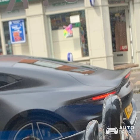 Aston Martin V8 spotted in Reading