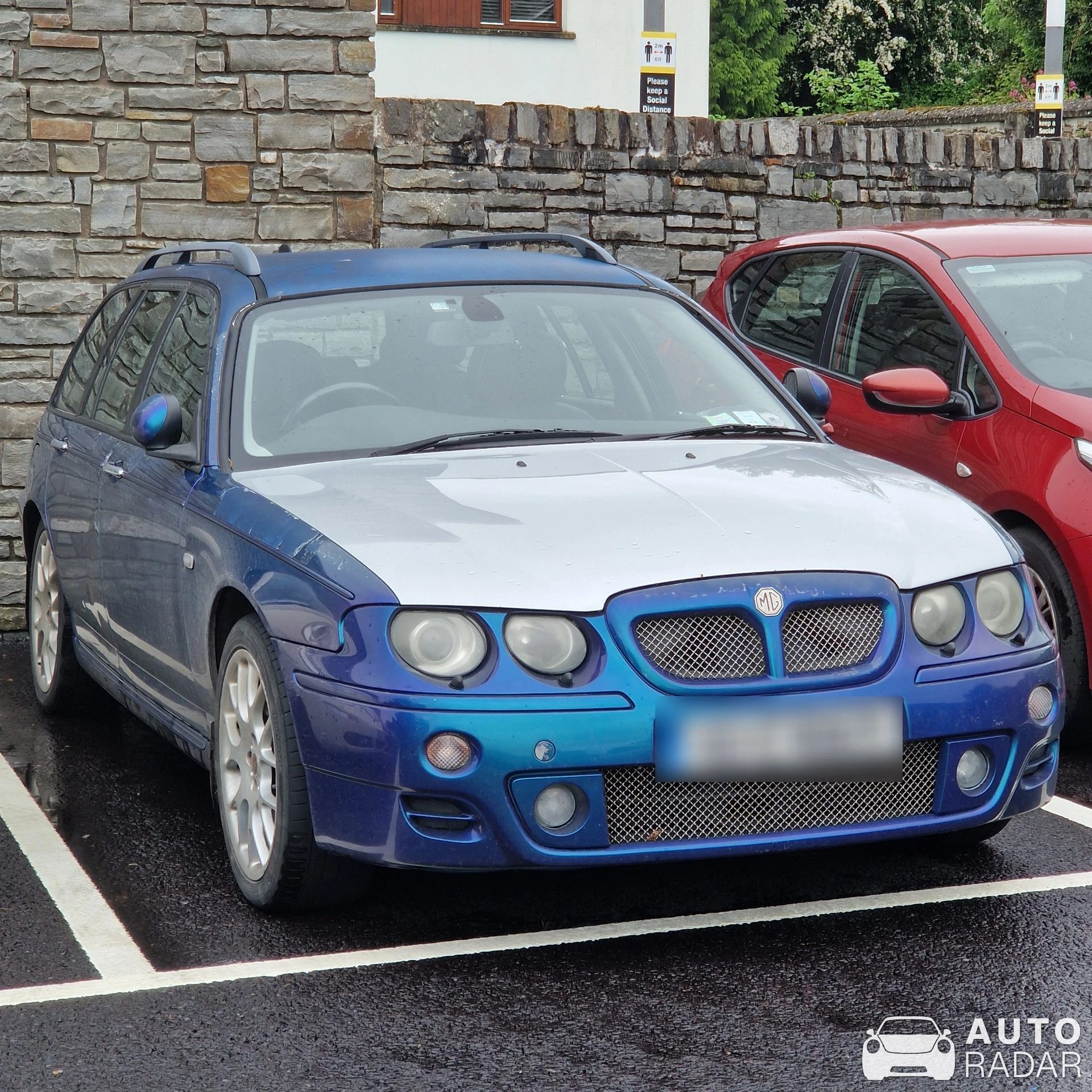 MG ZT spotted in Bandon