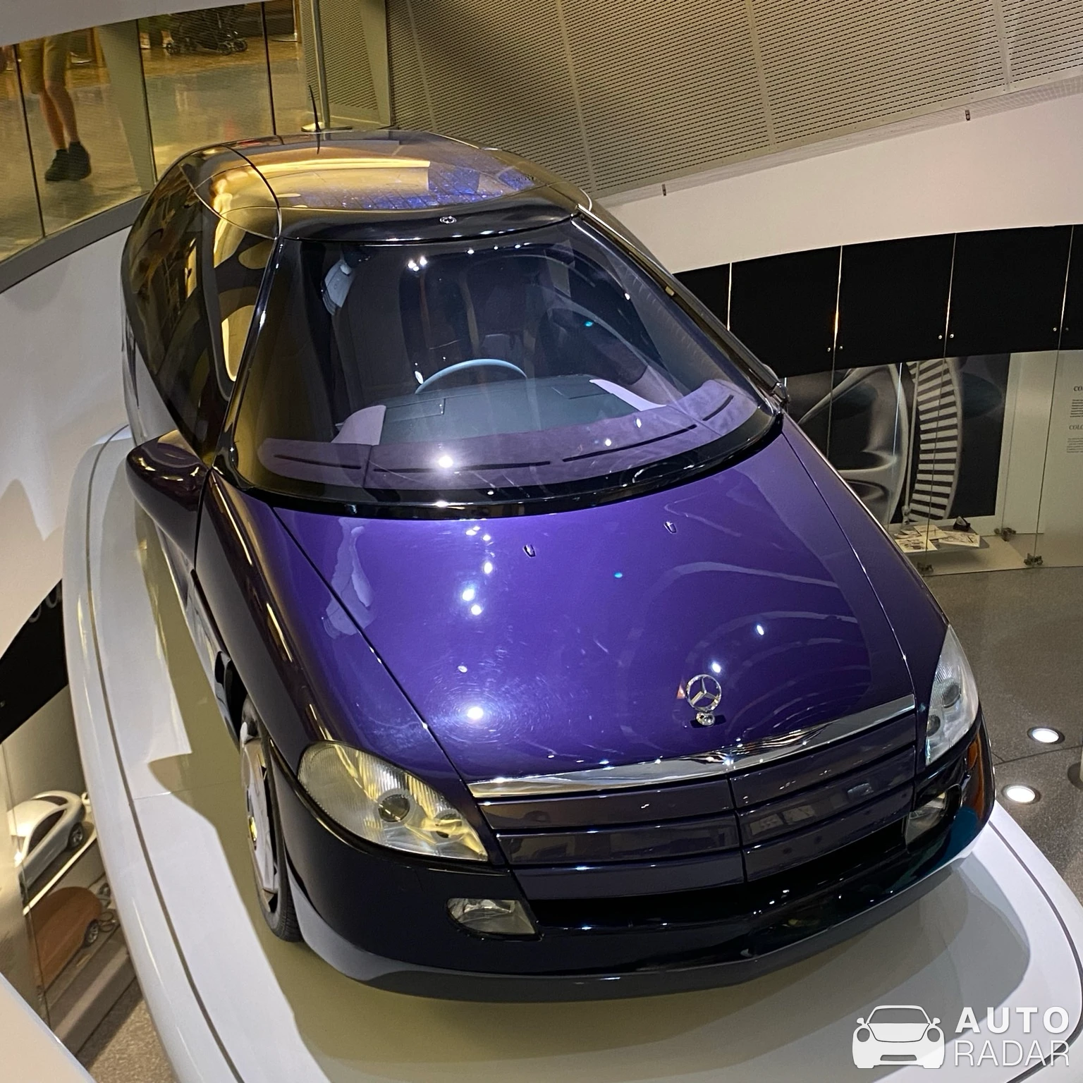 Mercedes-Benz F100 Concept spotted in Stuttgart