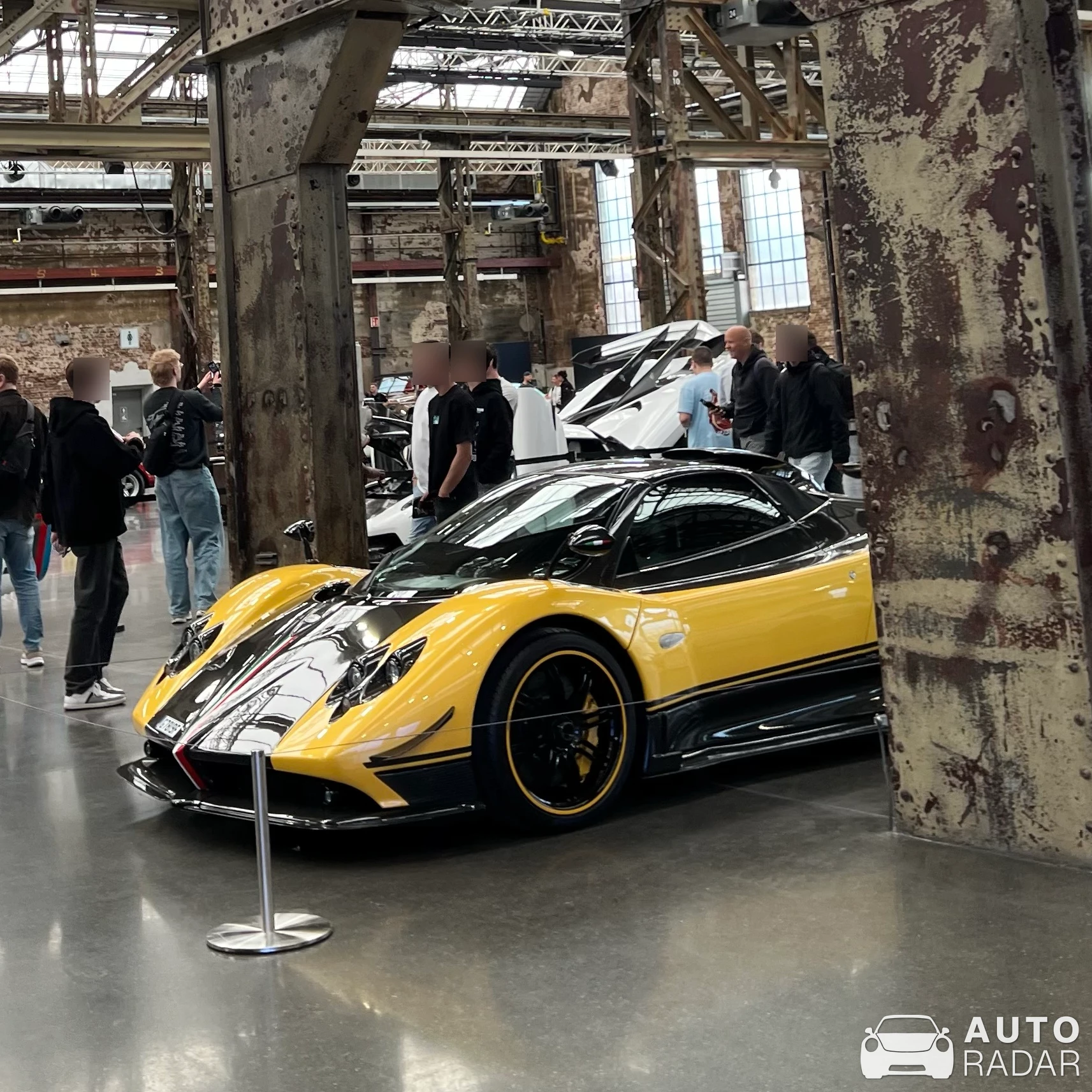 Pagani Zonda Cinque Roadster spotted in Meerbusch