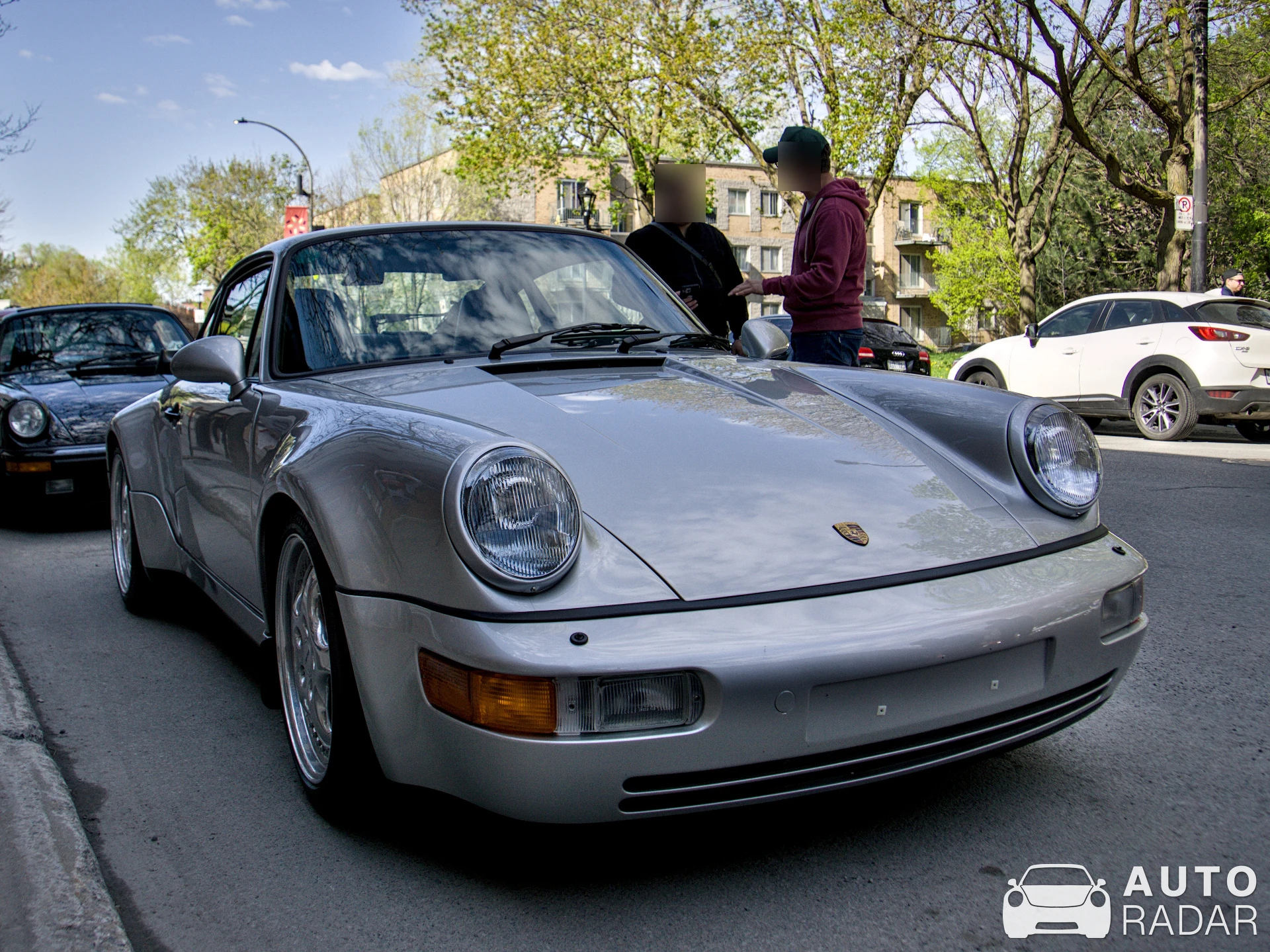 Porsche 964 Turbo 3.6 spotted in Montréal