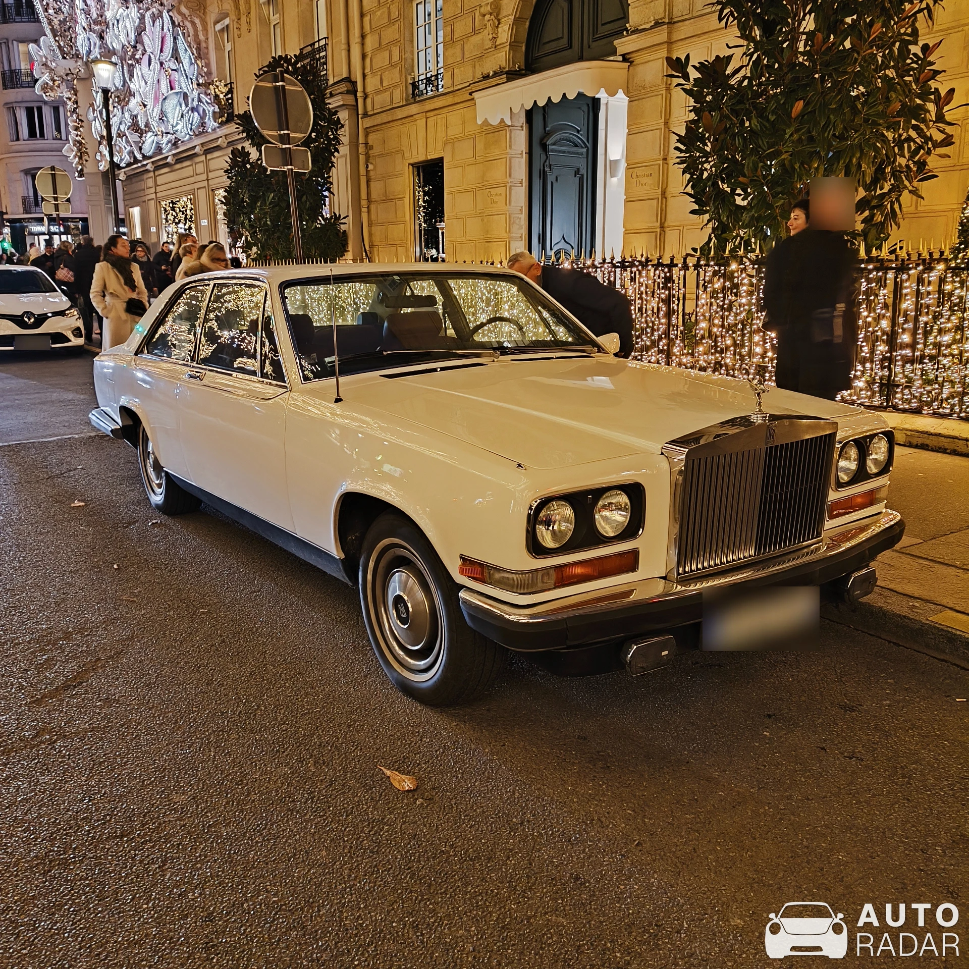Rolls-Royce Camargue spotted in Paris