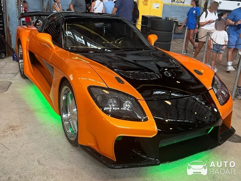 Mazda RX-7 FD3S Veilside Fortune spotted in Orlando, États-Unis