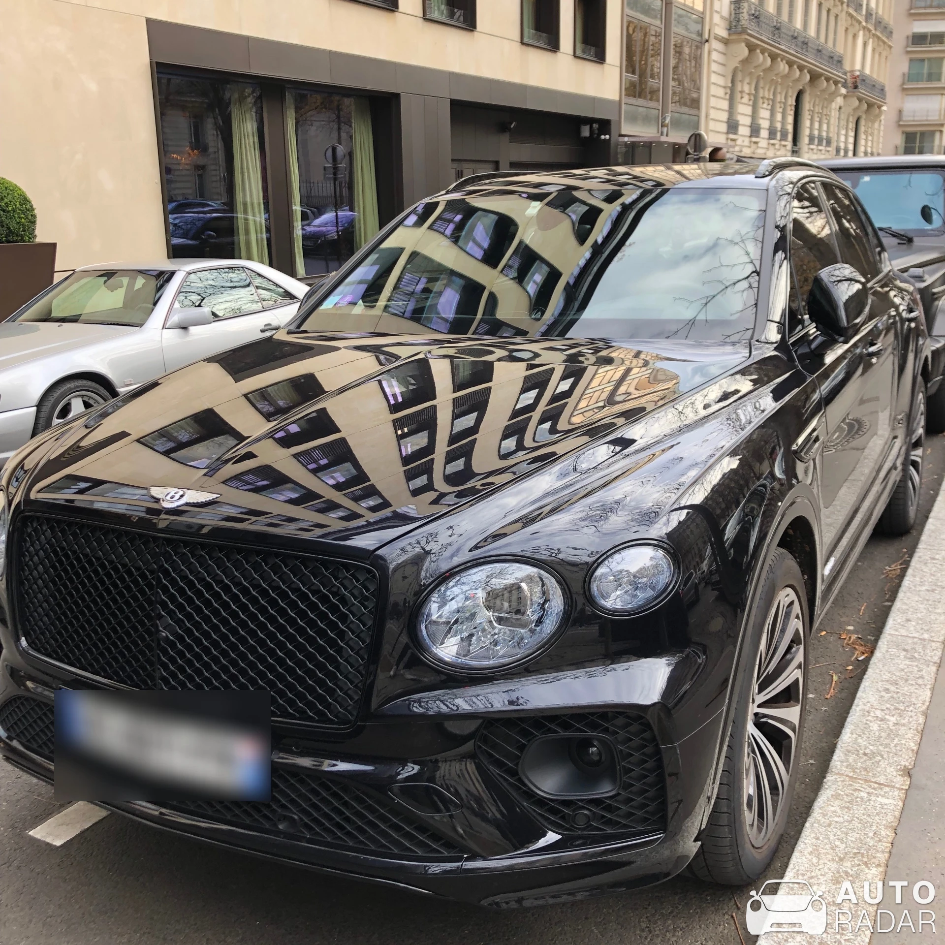 Bentley Bentayga V8 spotted in Paris, France