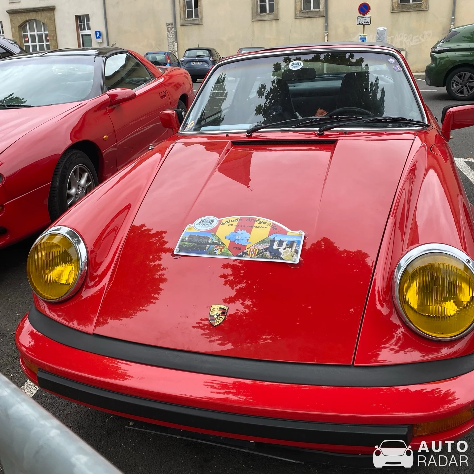 Porsche 964 Carrera 4 Targa spotted in Foix