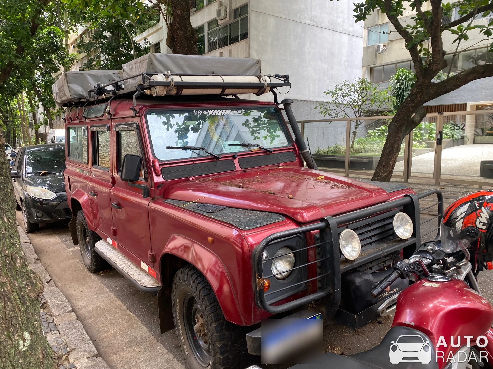 Land Rover Defender spotted in Gávea, Brasil