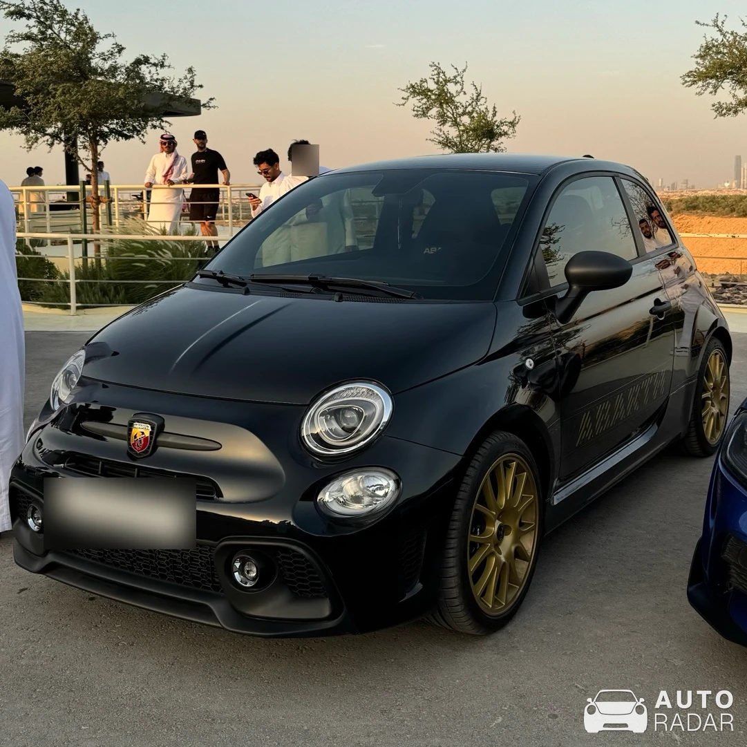 Abarth 695 75° Anniversario spotted in Riyadh