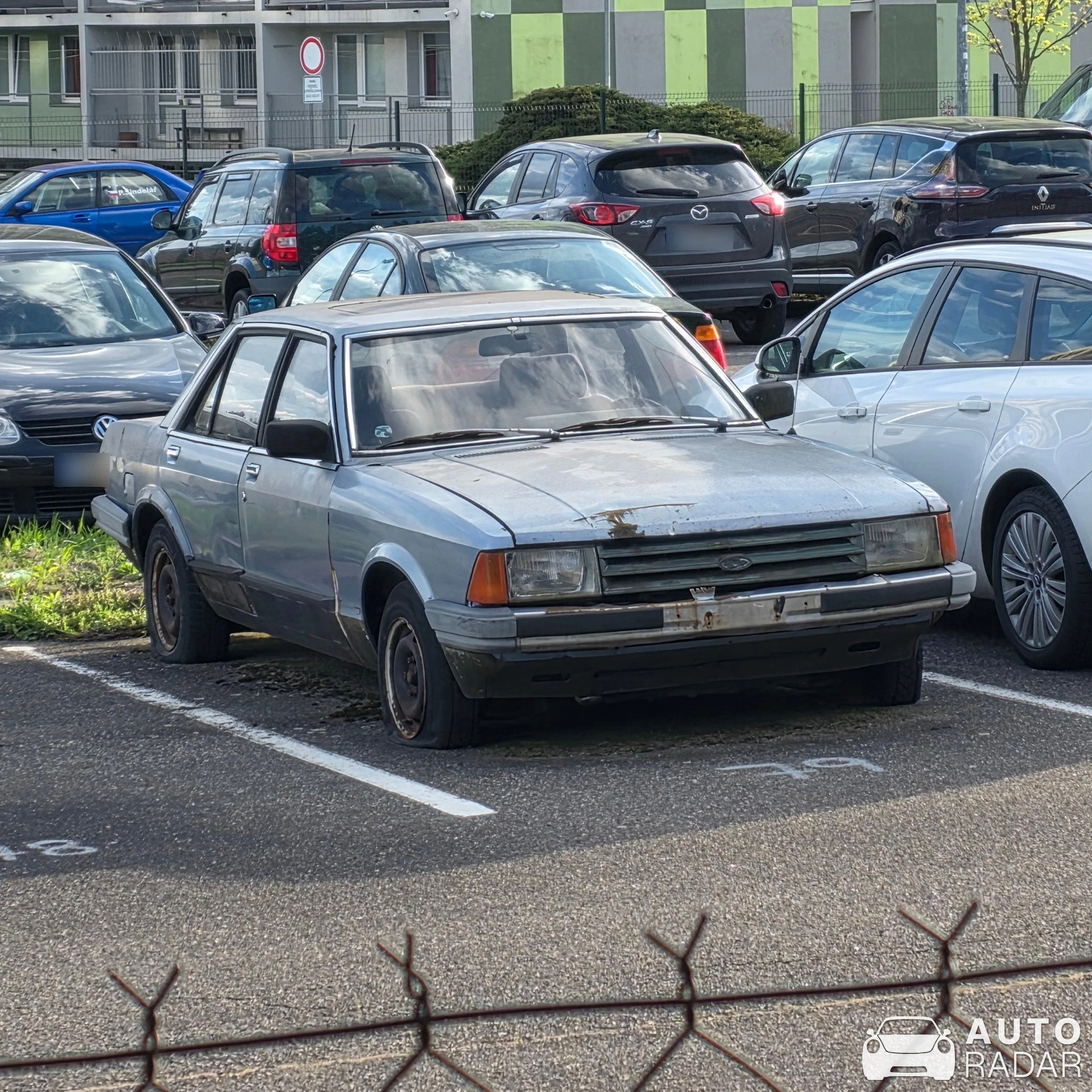 Ford Granada 2.3L spotted in Praha