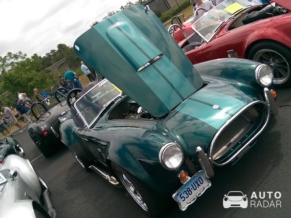 Shelby Cobra 427 spotted in Wareham, United States