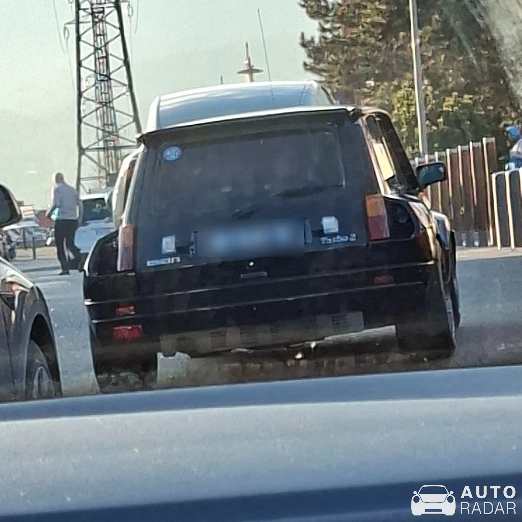 Renault 5 Maxi Turbo spotted in Livet-et-Gavet, France