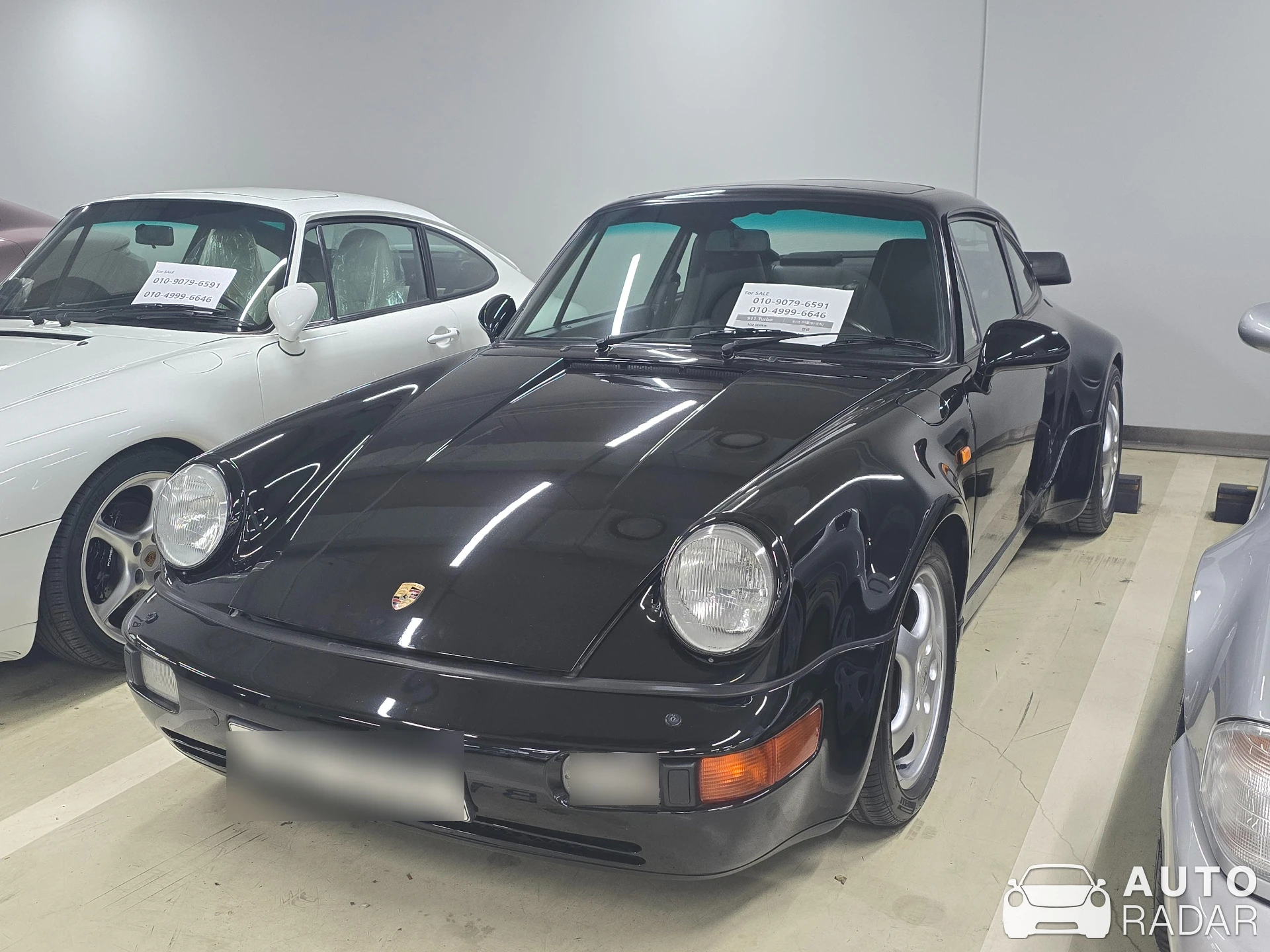 Porsche 964 Turbo 3.6 spotted in Seocho District, South Korea