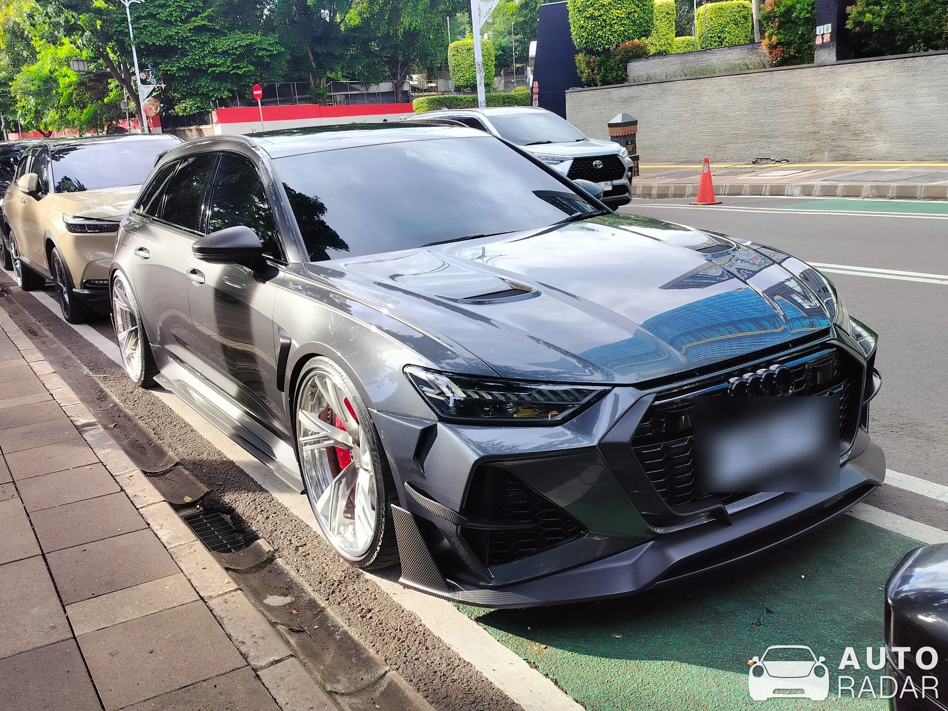 Audi RS6 Avant C8 spotted in Kota Jakarta Selatan, Indonesia