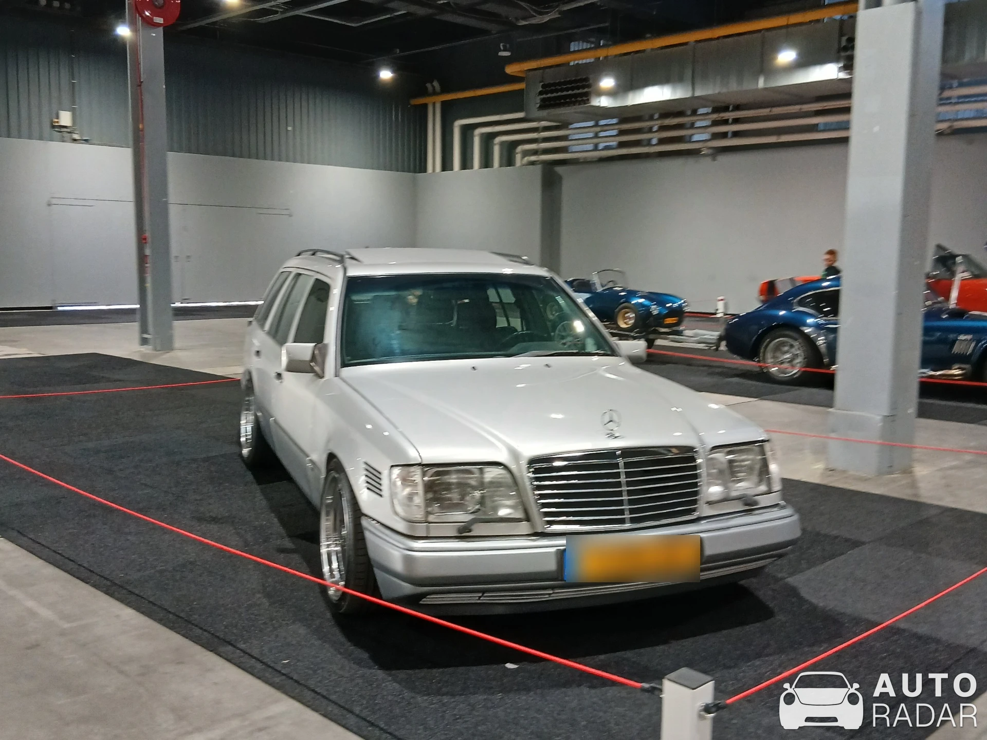 Mercedes-Benz E320 Wagon W124 spotted in Utrecht
