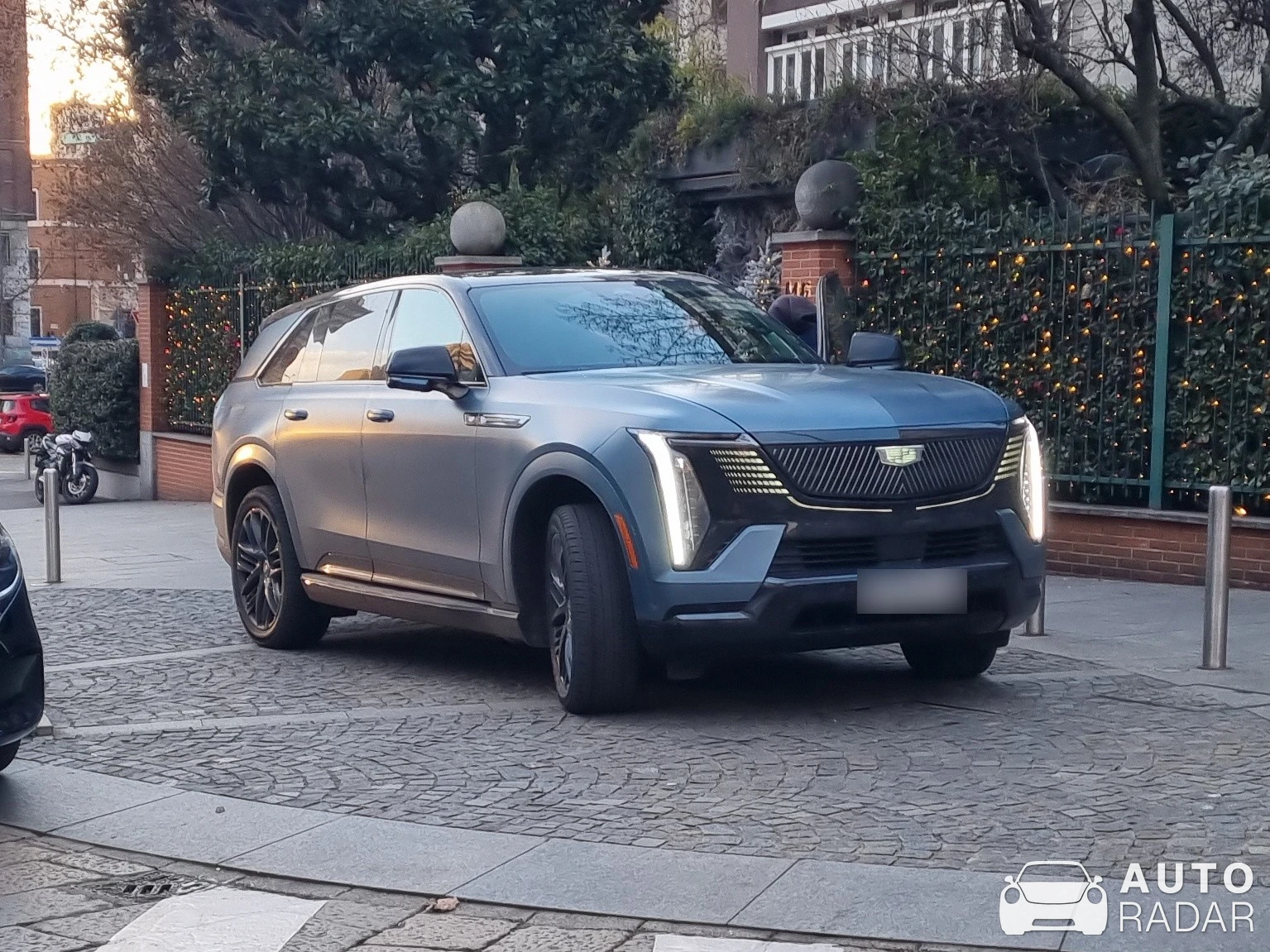 Cadillac Escalade IQ spotted in Milano