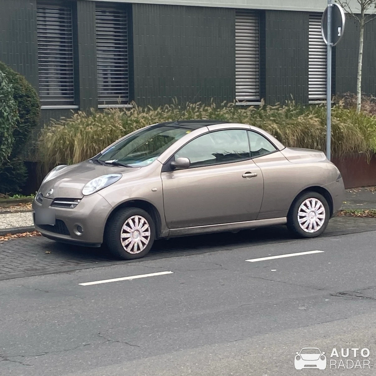 Nissan Micra K12 C+C spotted in Bad Honnef