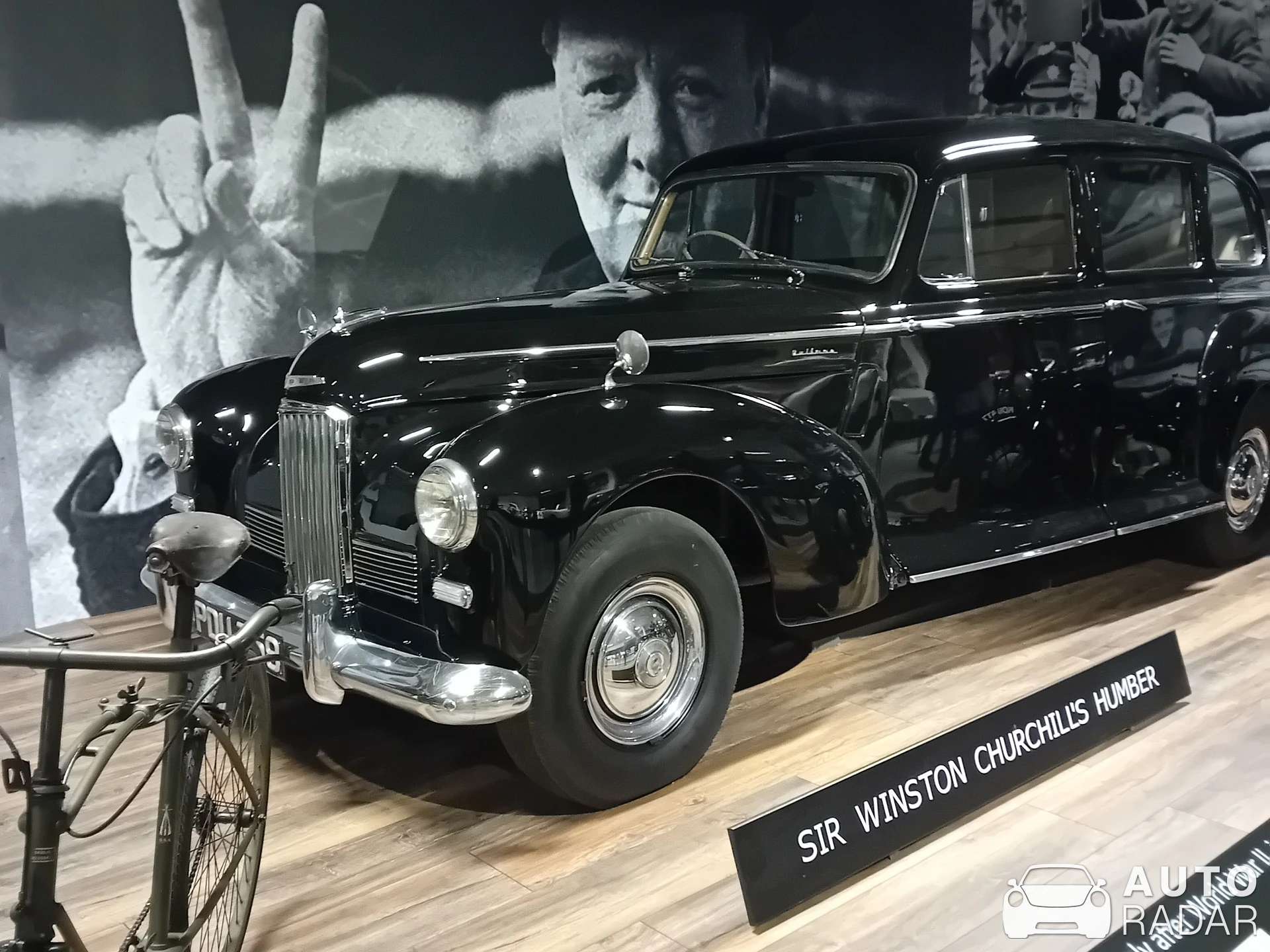 Humber Pullman spotted in Den Haag